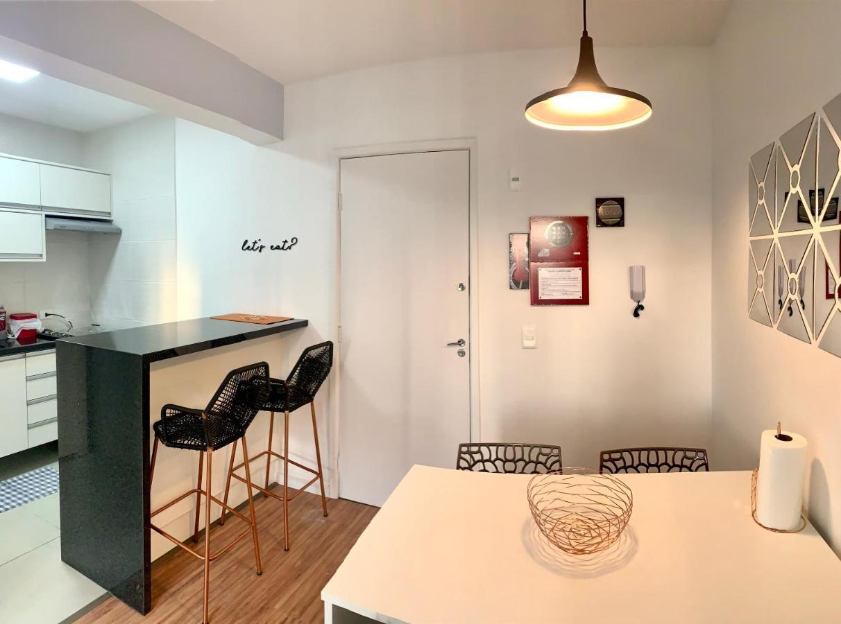707- Apartamento Encantador, Amplo E Decorado, Quarto, Sala, Cozinha, Mobiliario Moderno, Cozinha Completa Com Utensilios , Excelente Vista Da Cidade E Localizacao Privelegiada No Bairro Bigorrilho Curitiba Exteriör bild